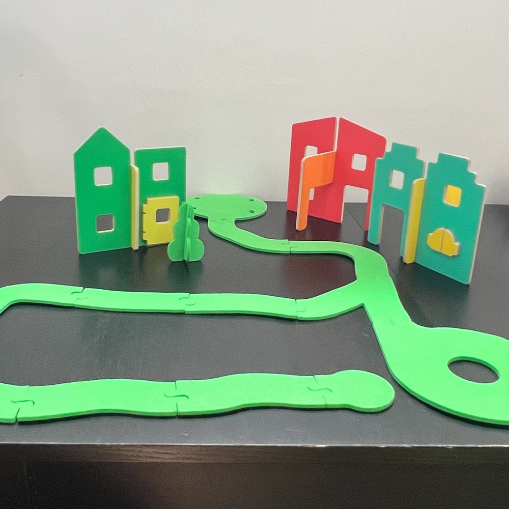 Lovevery Wooden Modular Village & Pathways Multicolor Connector Kit Toy Set